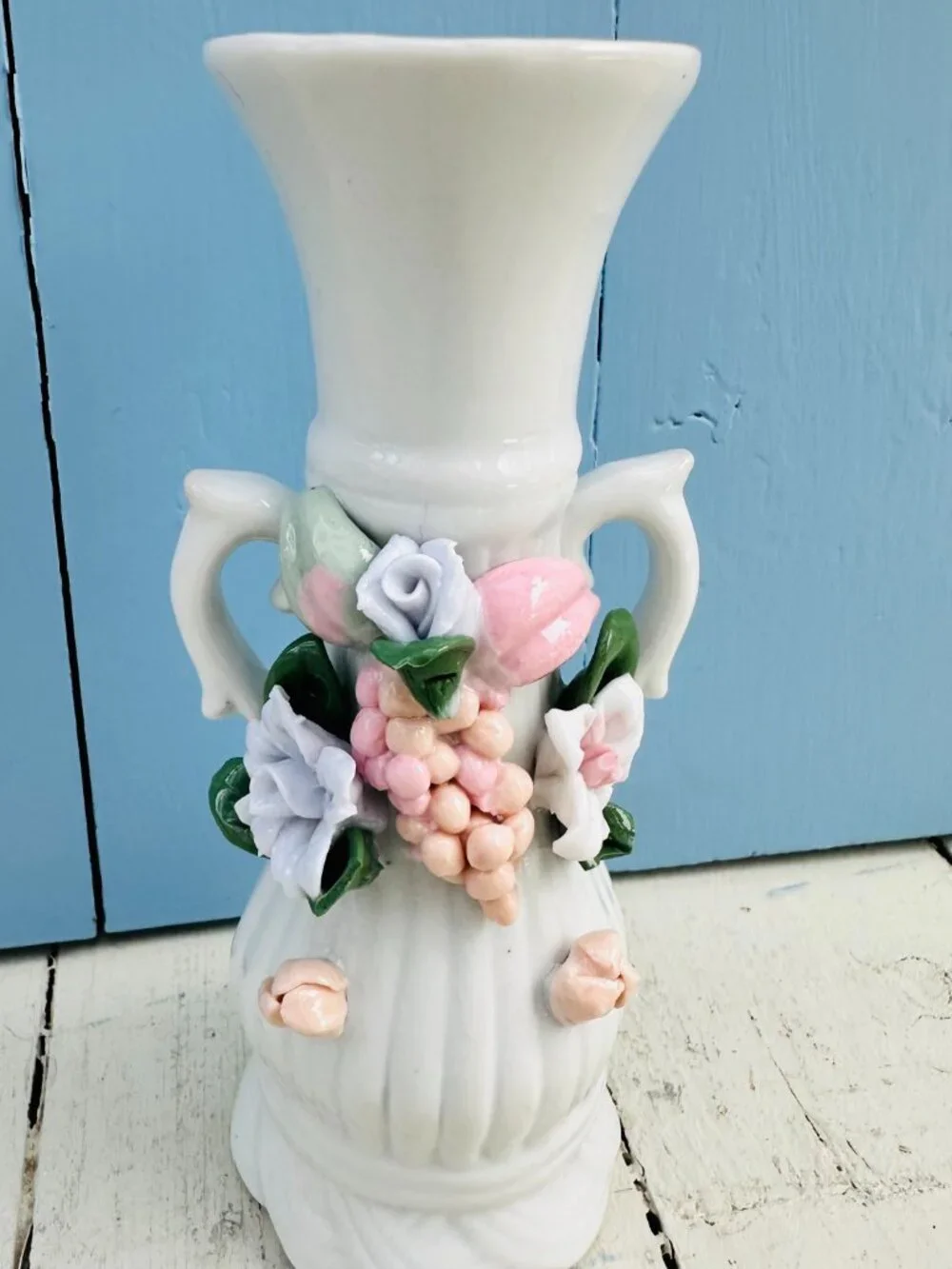 Vintage 1950's Capodimonte Style Ceramic Vase Cottagecore Floral Rose Vase - Picture 2 of 10